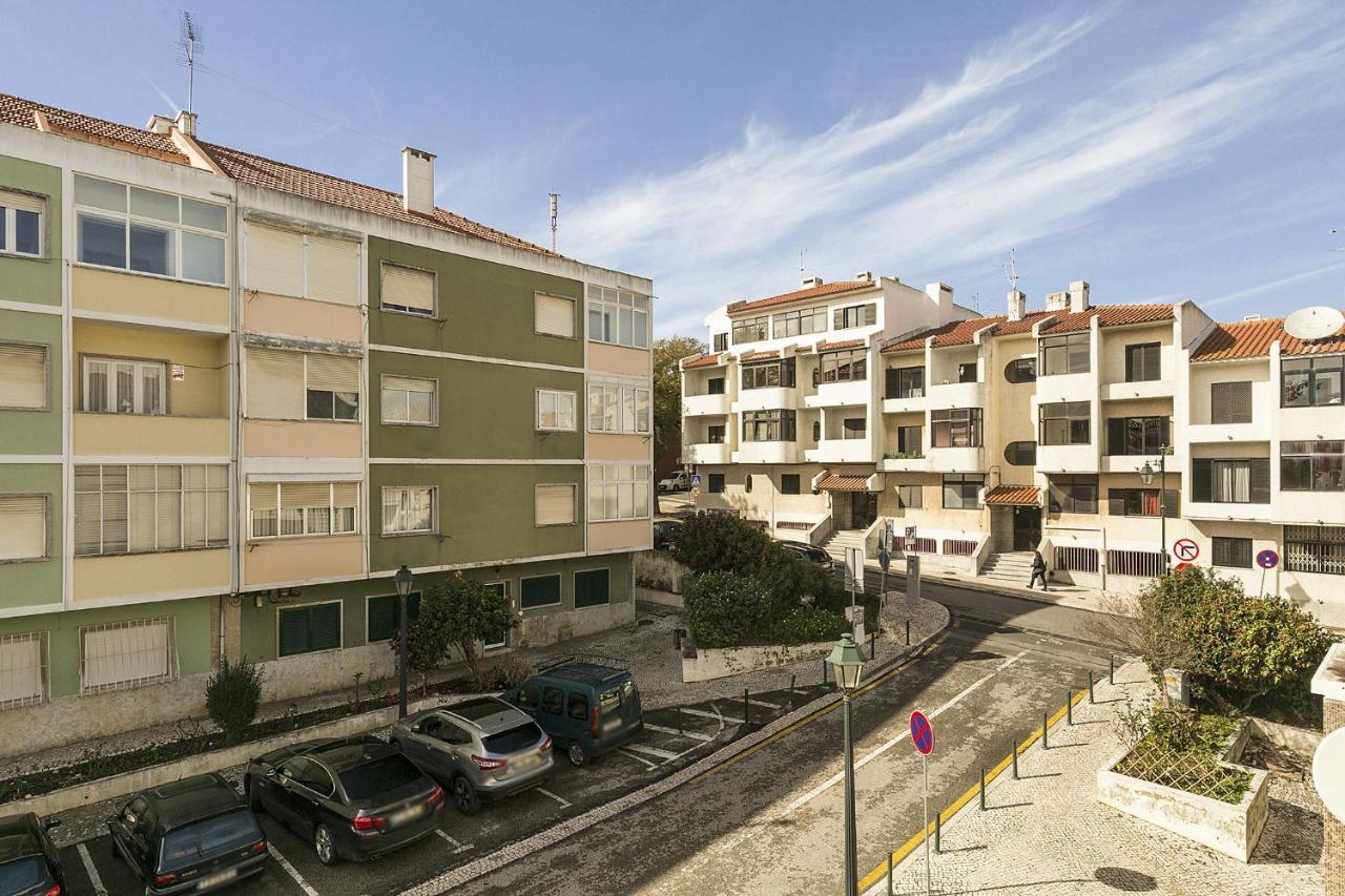 Apartment Comfortable And Central Cascais