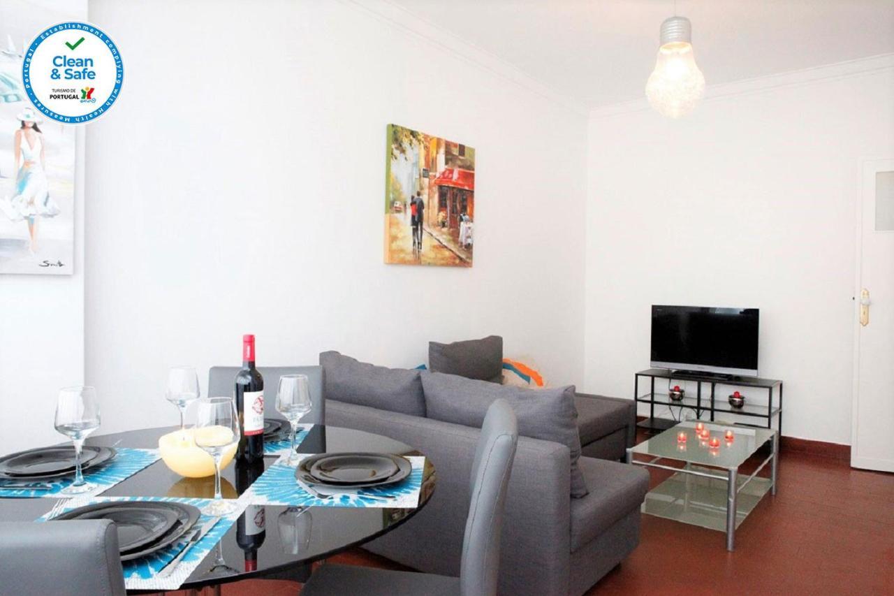 Comfortable And Central Apartment *